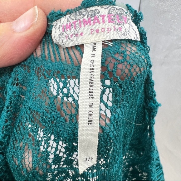 Free People Intimately Peek A Boo Lace Cap Sleeve Overlay Midi Sheath Slip Dress - Picture 11 of 15